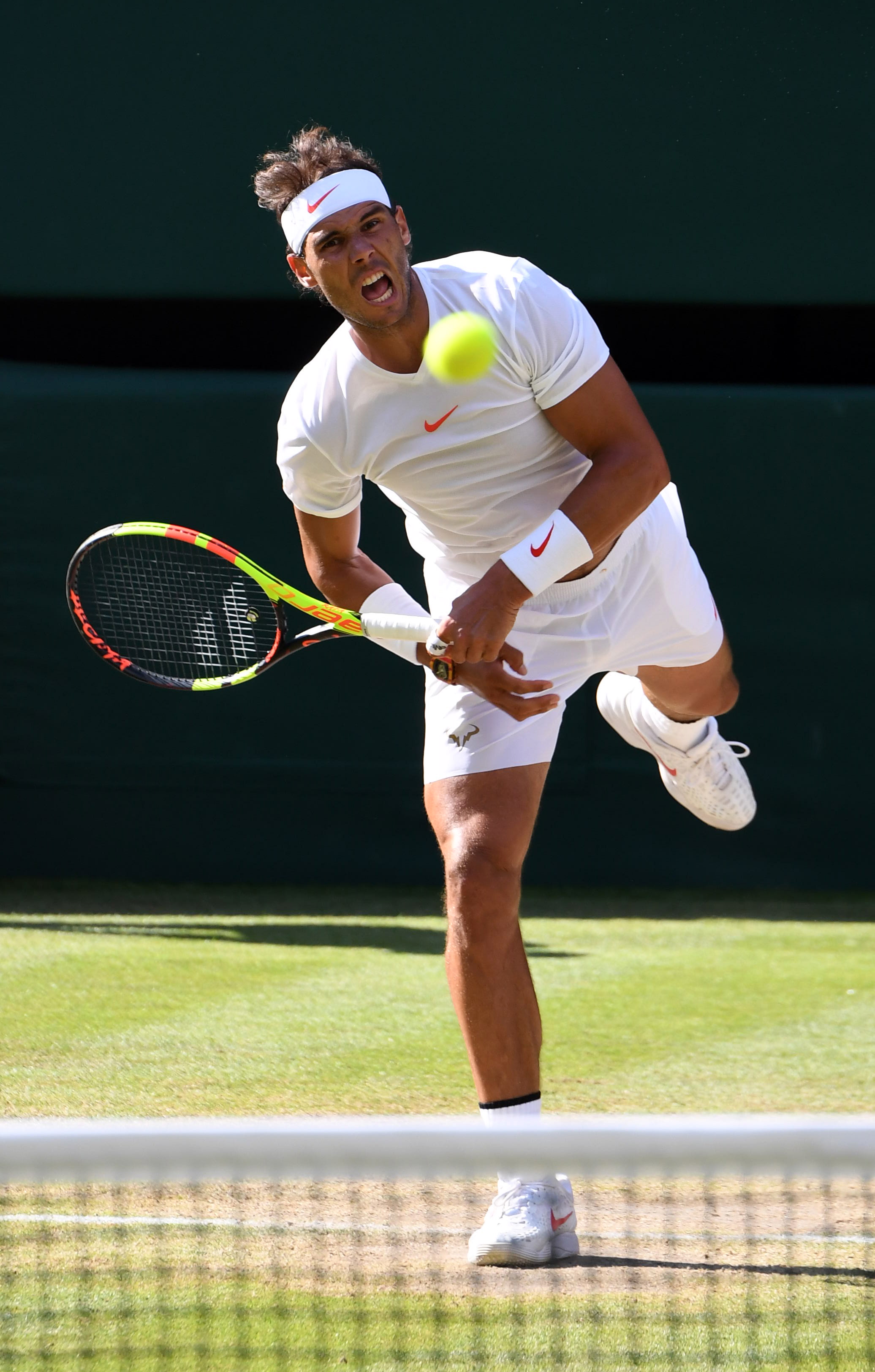 温网碾压ATP总决赛，纳达尔惊艳四座