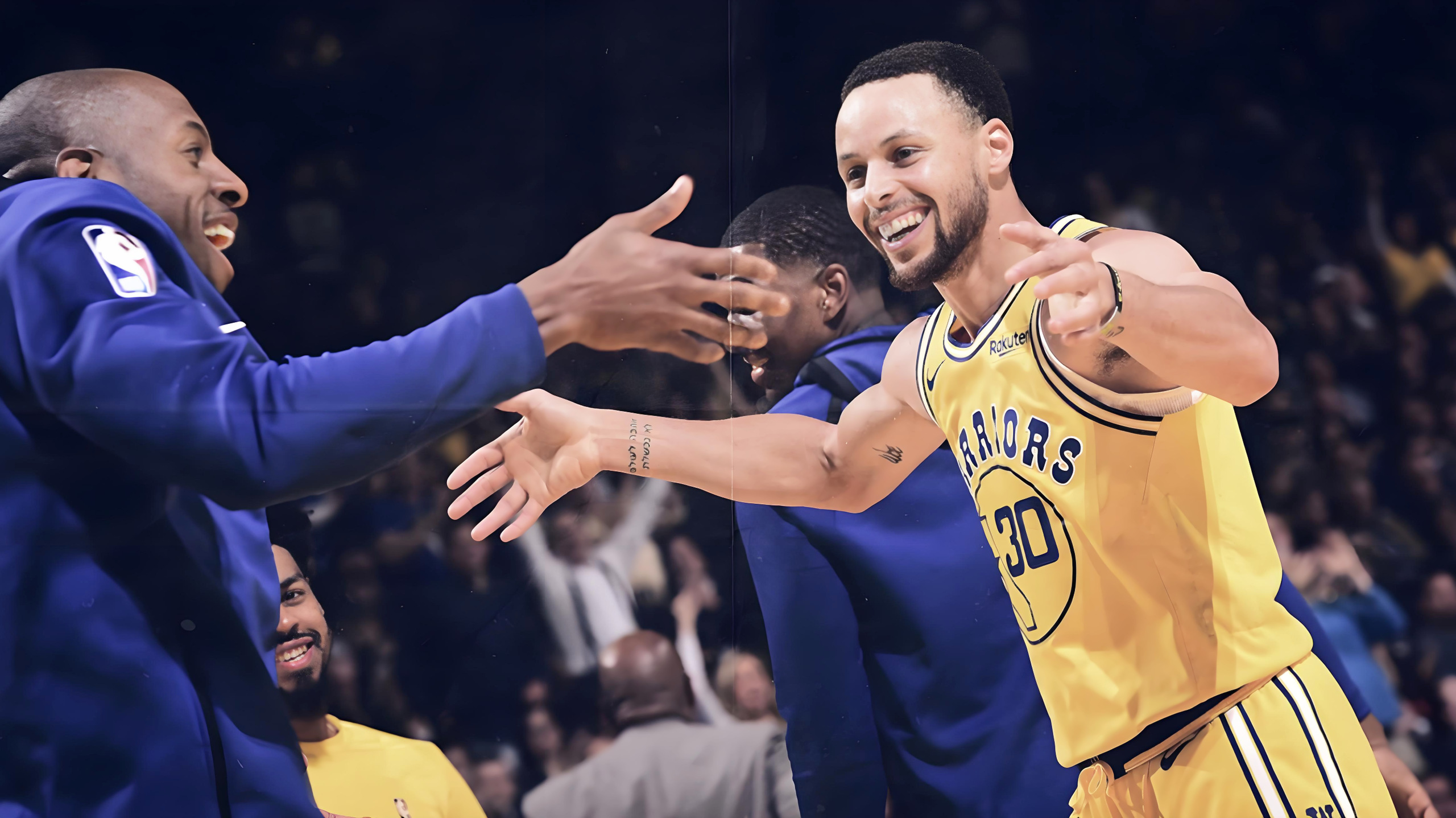 新疆队力克雷霆，库里扛起全队