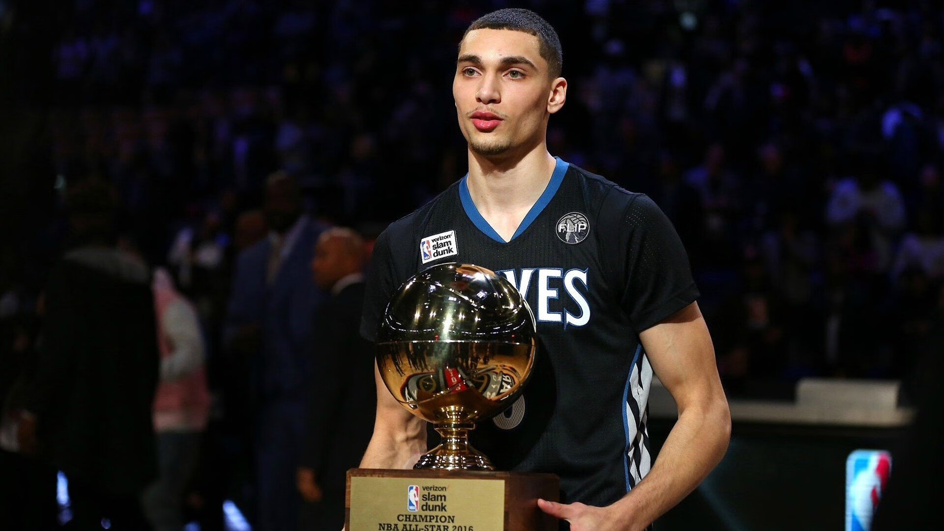 步行者掀翻独行侠，贝恩成为关键先生